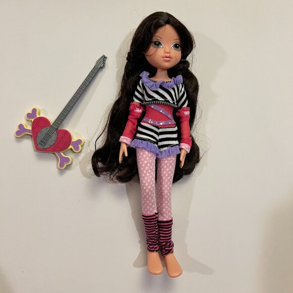 Lot of 2 Moxie Girlz | Jammaz Lexa Doll and Masquerade Ball Avery Doll - Picture 6 of 9